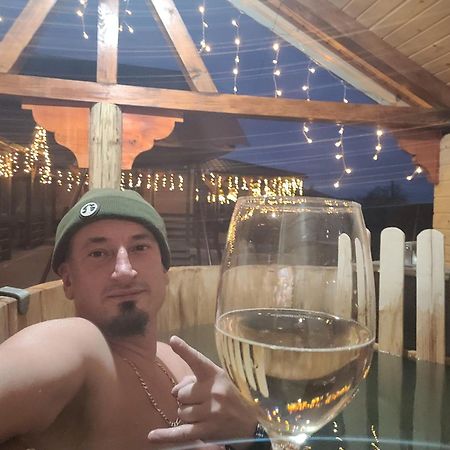 Cabana Lunca Târgu Neamț Eksteriør billede