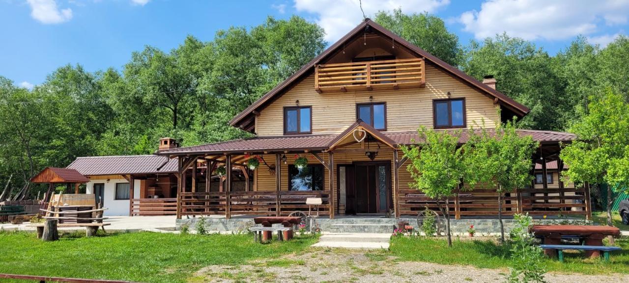 Cabana Lunca Târgu Neamț Eksteriør billede