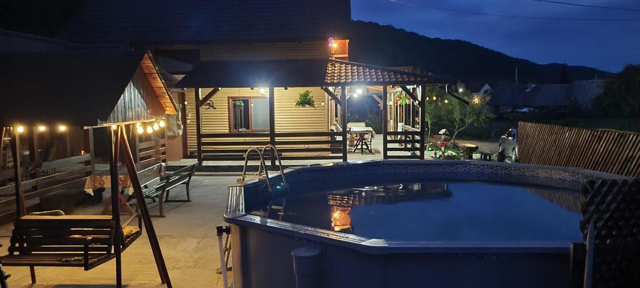Cabana Lunca Târgu Neamț Eksteriør billede